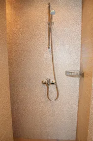 Blom Airport Apartment  - Image 4