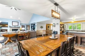 LARGE LAKEFRONT HOME ON LAKE PETENWELL  WITH VOLLEYBALL COURT - Image 4