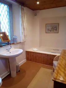 Historical, Characterful, Converted Old School House - Image 5