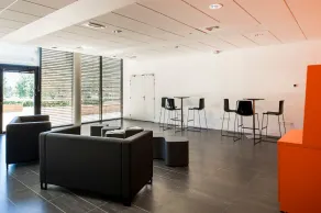 Suite Moderne 100m du Centre|Wifi + Salon Privé - Image 3
