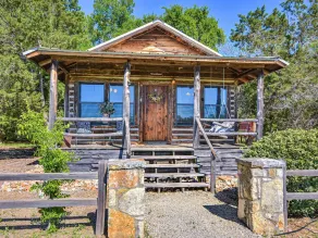 The Cabins at Angel Springs - Woodland - Image 4