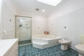 O'Grady's Rest - Image 4
