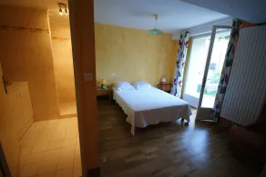 165m2 byhus nära stränderna - Image 2