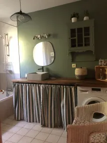 Hus i meget roligt område nær skoven - Image 3