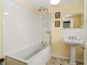 Wringford Farm Annexe - Image 2