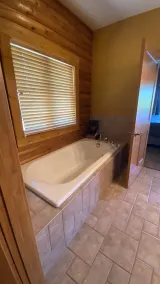 Stunning, relaxing home on Lake Carlos perfect for your vacation - Image 2