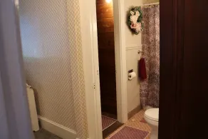 🤓Clever Studio🍷Free Wine☕️Coffee / Tea Bar - Free Parking! - Image 4