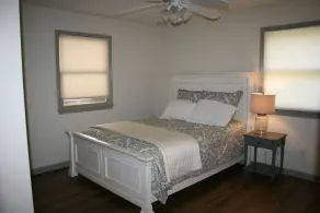 One-of-a-Kind Lakefront House nära Ritz, Sandbar & Boathouse! - Image 4