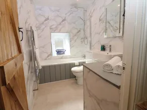 Eastend Cottage - Image 4