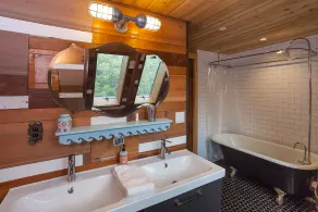 Country Home in Bolinas - Image 5