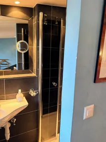FLAT IN A CHALET - Image 5