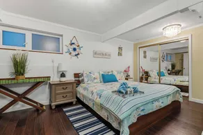 Santa Barbara Remodeled Cozy Studio with Private Patio, AC & Tesla Charger - Image 3