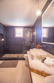 Simmerdown Villa is a spacious modern 4 bedroom house within a gated community - Image 2