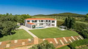 Luxury Villa La Bellissima with Pool - Image 5