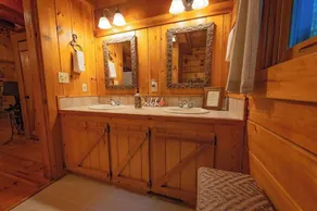 Cherokee private cabin in Riverside Resort - Image 5