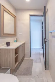 Rooftop Pool w/Lounge Area-1BE1BA Sleeps 2 #A6 - Image 3