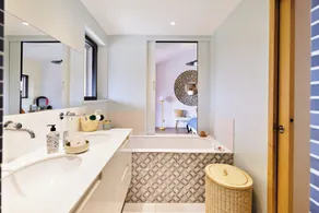 Spacious BAÏGURA studio, mountain views, direct access to pool & spa - Image 2