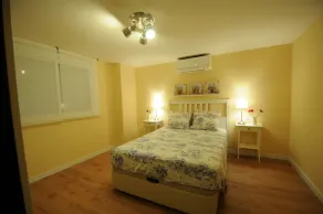 Fantastique Duplex 4BR | Familial | Parking WIFI à 20m des Ramblas à pied - Image 5