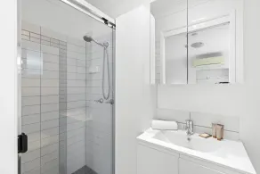 Spacious 3-Bed House in Leafy Paddington - Image 2