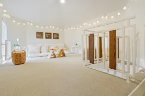 Lakeside Lux Where EVERY Luxury Awaits - Image 3