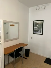 City Hostel 46 - Image 4