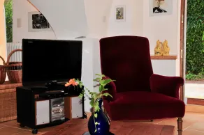 Gite de France 3 ører, med haven, i et gammelt hus Languedoc, 2 km fra søen Salagou (800 ha) mellem Causse du Larzac og Middelhavet - Image 2