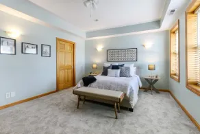 Suite 725 on Main |Recently Face-Lifted |Walkable Dwntwn Condo |Parking |Dining |Nightlife |Shopping - Image 5