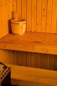 Very nice vacation home with sauna and wood-burning stove on fenced property - Image 2
