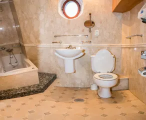 Unique apartment situated in the real heart of Bucharest - Image 4