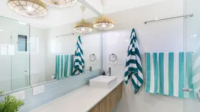 The Shore House - Waterfront Beach House Situated on Noosa North Shore - Image 4