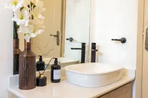 Lux Suites Studio City Apartments - Image 2