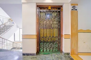 Fabhotel Dukes Plaza - Image 2