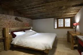 Welcome to Au Grand Coeur Chaux 5-star gîte - Image 5