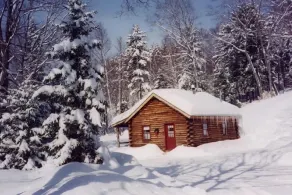 Cozy Log Cabins located in the Green Mountains of Vermont - Image 5