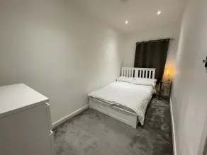Lovely 2 bed apartment in kings cross - Image 5