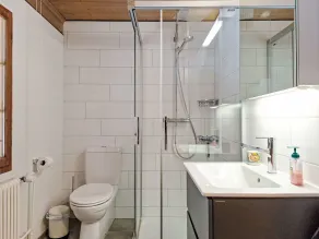 Bellissimo appartamento per 8 persone con WIFI, TV, balcone e vista panoramica - Image 2