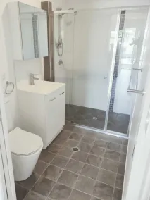 Private self contained 2 bedroom apartment - Image 2