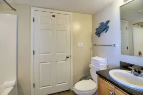 Gorgeous 4 Bedroom 3 Bath Corner Oceanfront Condo - Crescent Shores North Myrtle Beach - Image 5