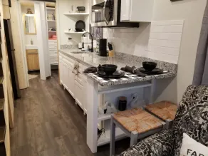 The Jasper Tiny Home - Image 5