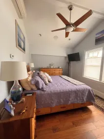 Beautiful Carriage House on the Chop - Image 5