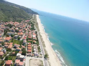 Wonderfully warm vacation home just 70 meters from the long beach. - Image 4