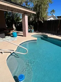 POOL OASIS! Super Reviews! EV Charger/1BR King/Wash/Dryer/Kitchenette/Sleeps 4 - Image 2
