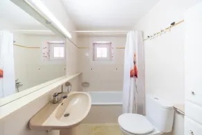 Gala: Appartement avec piscine communautaire et vue imprenable - Image 2