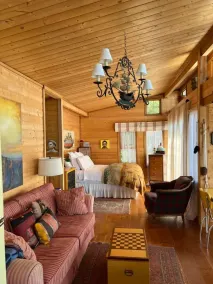 Waterfront Cottage, The Captains Cabin is a romantic, remote spot in the PNW. - Image 4