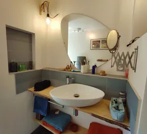 une Maison spacieuse avec Vue dégagée, au départ des sentiers - Image 2