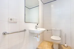 Villa moderna ed elegante in prima linea di Mal Pas, Alcudia. - Image 4