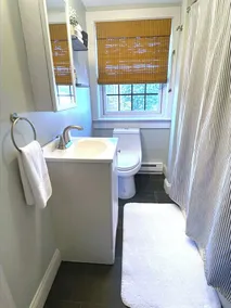 4Bdrm 2 Bath Gem Prime Location, Cozy & Convenient - Image 2