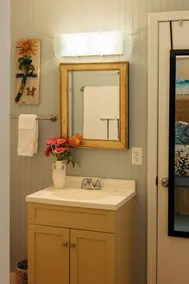 Moon Baby 2 bed 2 bath - Grayton, Red Bar - Image 2