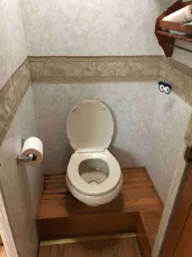 Private 2-bedroom apartment, free parking, direct bus to NYC Manhattan only 2 blocks away, MetLife Stadium FIFA World Cup 25 minutes away - Image 5