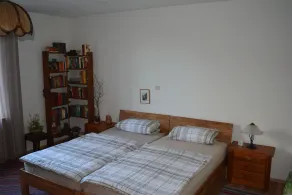Bright, spacious holiday apartment in the heart of Münstermaifeld - Image 3